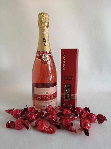 Gave med Mercier brut rose, lakrids og chokolade