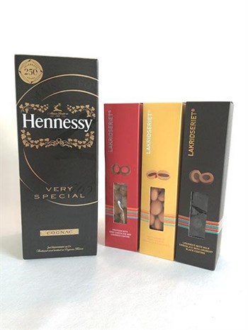 Gave med cognac Hennessy og lakrids